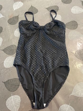 Maillot de bain noir avec étoiles grises 10 ans Kiabi