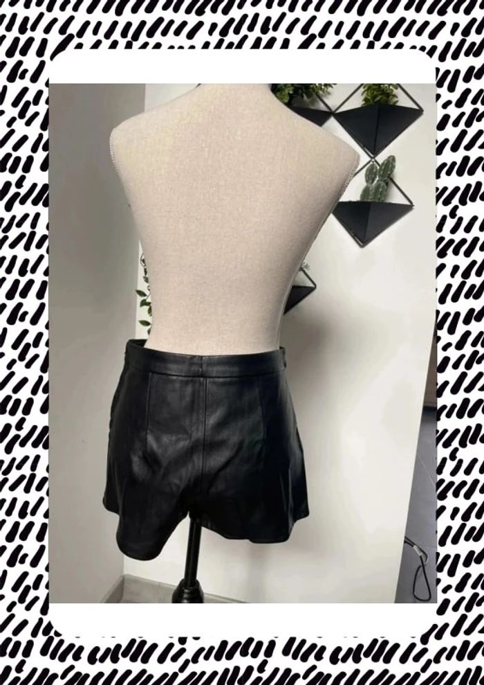 Short court noir taille 38 H&M - photo numéro 4