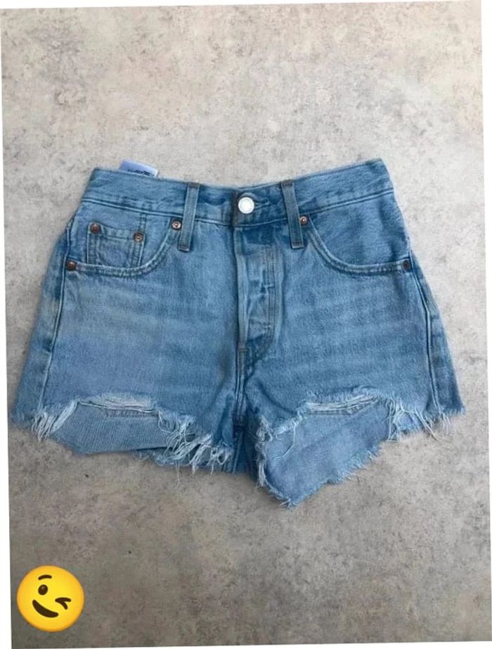 Short Levi's 501 W22 FR32 Bleu Femme Women #SHO46 - photo numéro 2