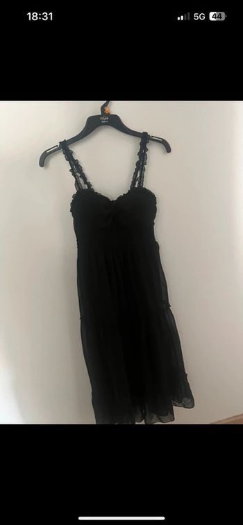 Robe noire en voile doublée - Taille 38, Mim, bas volanté élégant