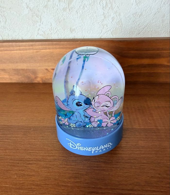 Boule à neige Lilo et Stitch Disneyland Paris - photo numéro 4