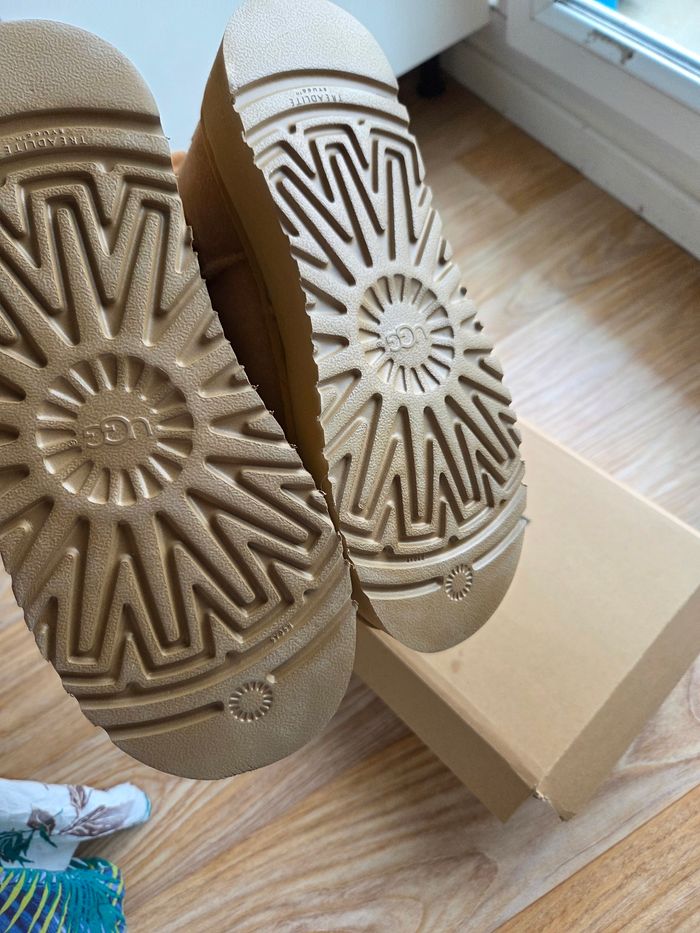 Bottine ugg marron neuve 39 - photo numéro 7