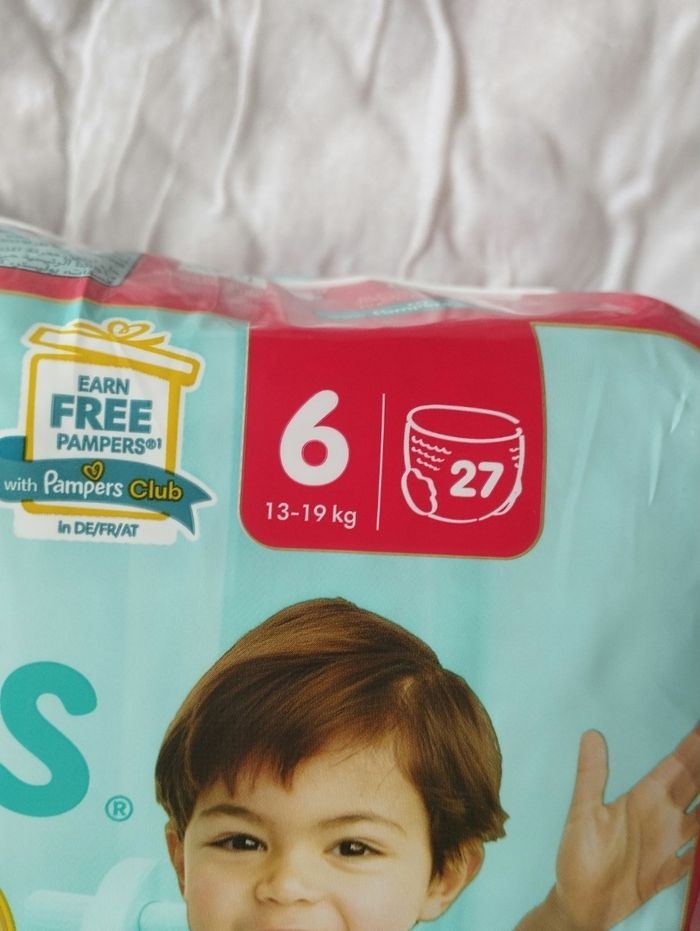 Paquet de couche Pampers taille 6 - photo numéro 3