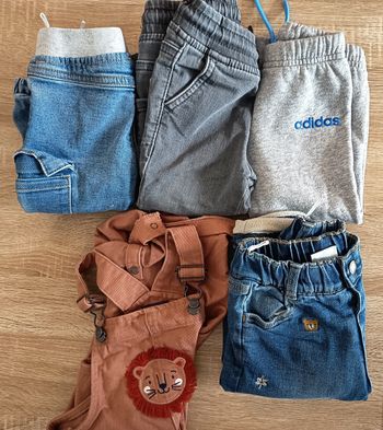 Lot de pantalon en très bon état