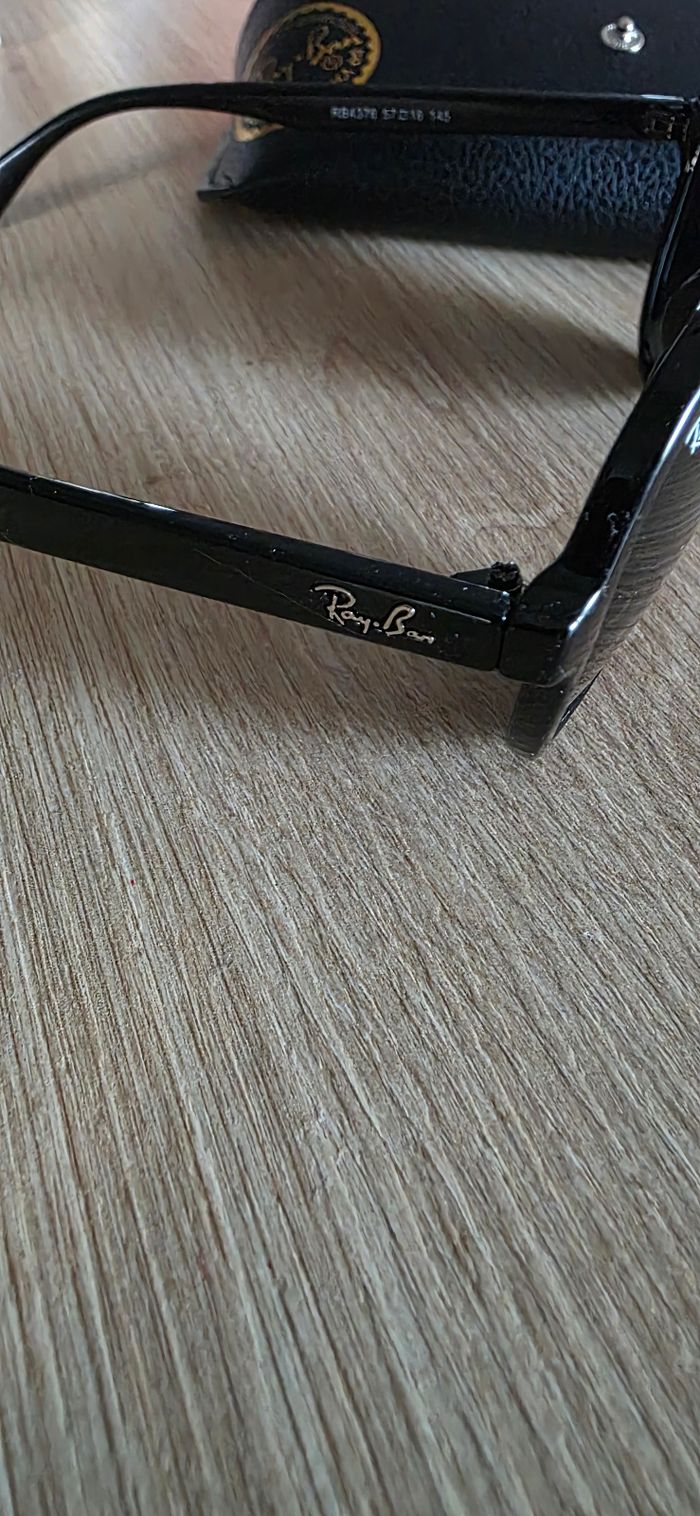 Lunette de soleil Rayban - photo numéro 2