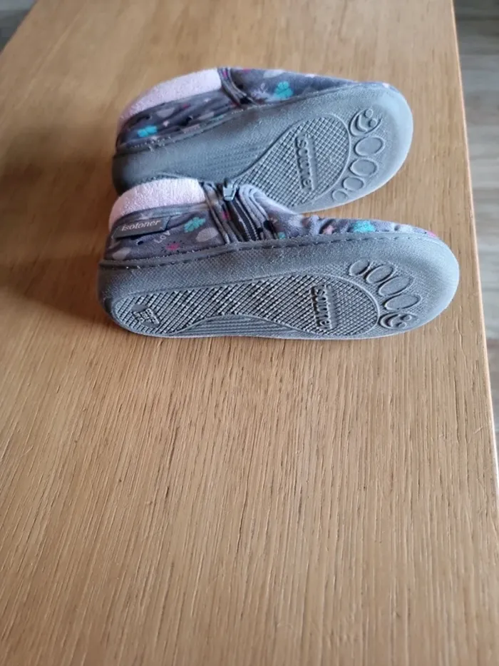 Chaussons isotoner pointure 26 - photo numéro 6