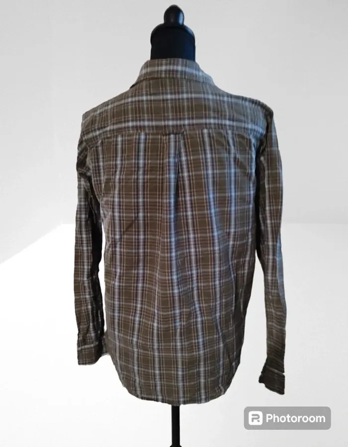 Chemise a carreaux - photo numéro 3