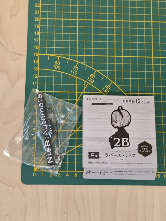 Strap NieR Automata Ichibankuji Logo - photo numéro 4