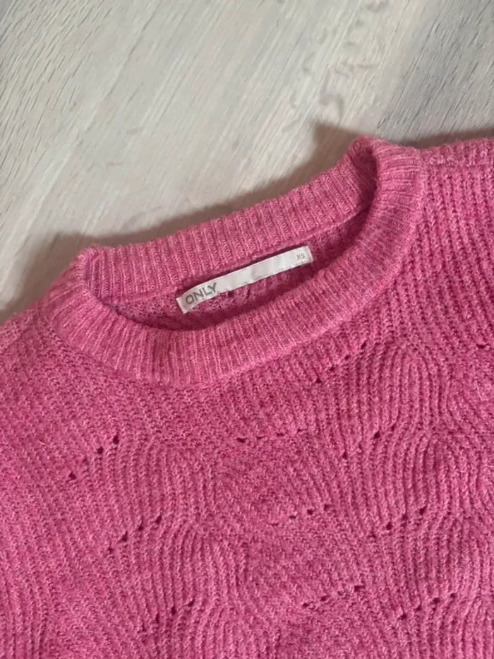 Pull rose only - photo numéro 2