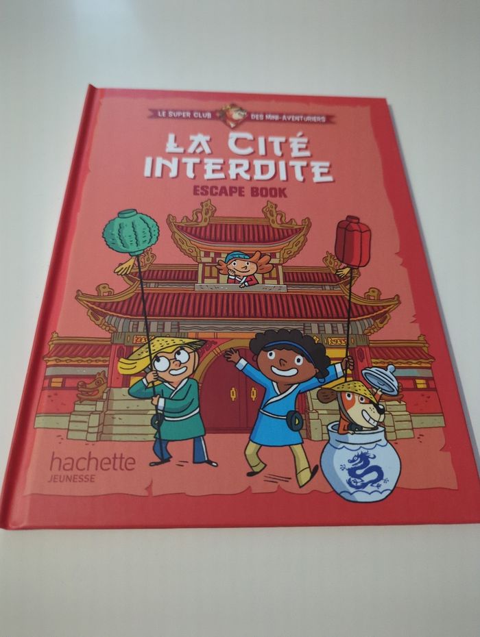 La cité interdite Éditions Hachette Jeunesse