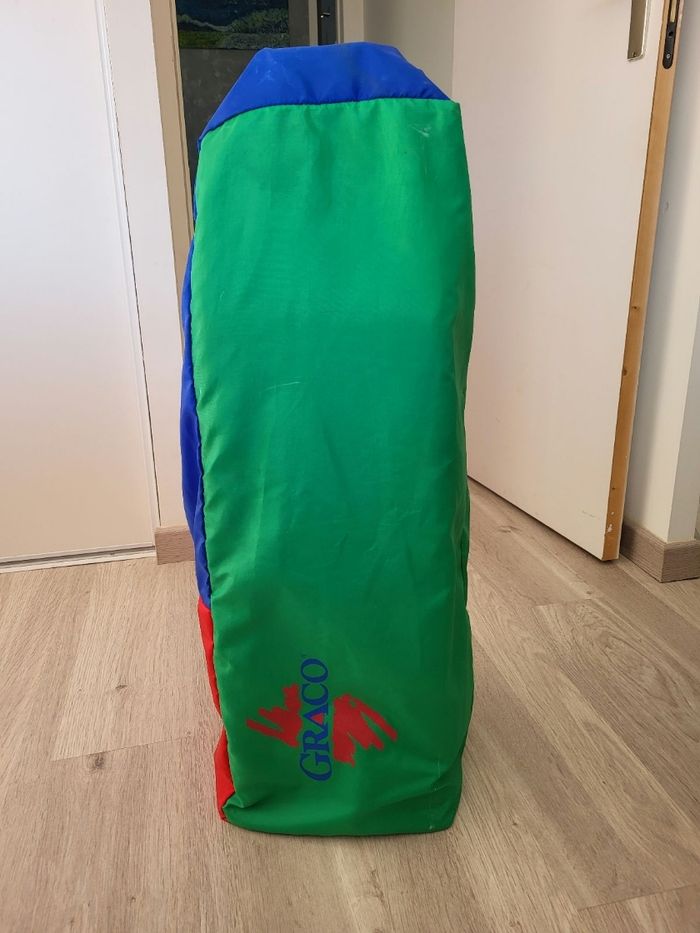 Lit parapluie