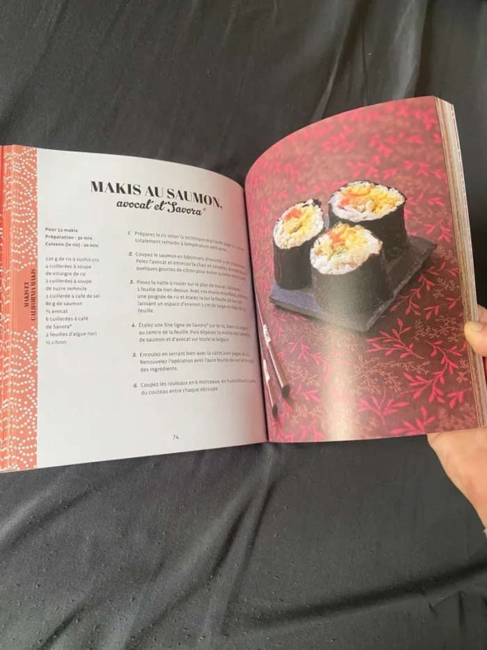 Livre de cuisine sushis makis yakitoris onigris - photo numéro 4