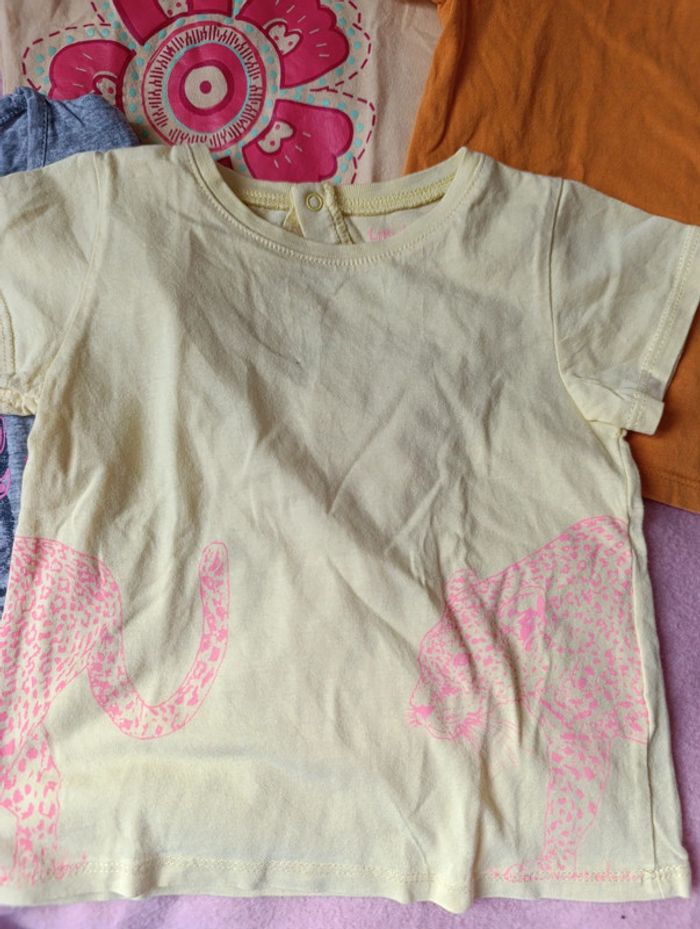 Lot 7 t-shirt 2 ans fille - photo numéro 4