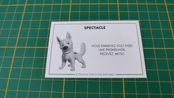 Carte spectacle emmenez volt faire une promenade jeu de société Monopoly Disney éditions Hasbro #B94