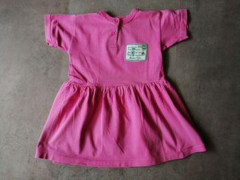 Robe 1 an fushia
