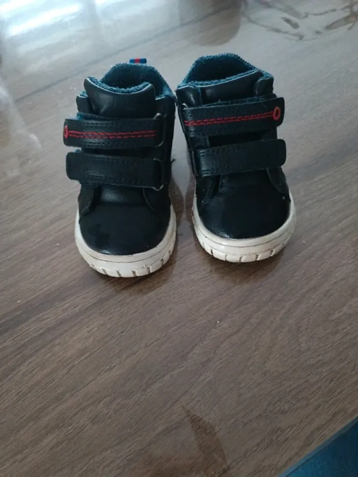 Chaussure bébé - photo numéro 3