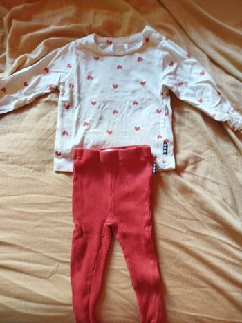 Ensemble fille 18 mois rouge et blanc – Mes Petits Cailloux – Bon état