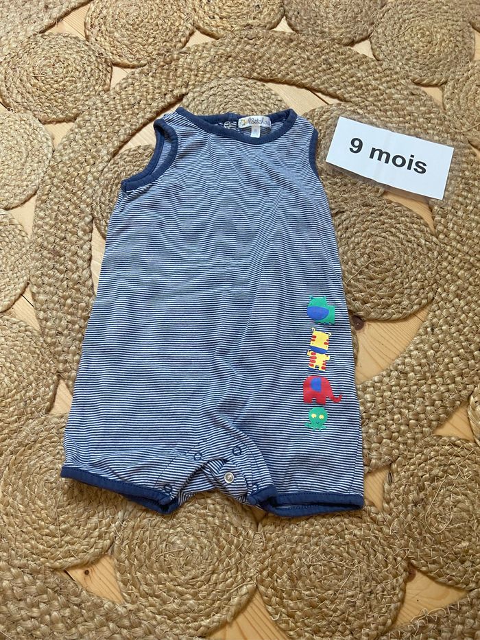 Combinaison short barboteuse blanc rayé bleu