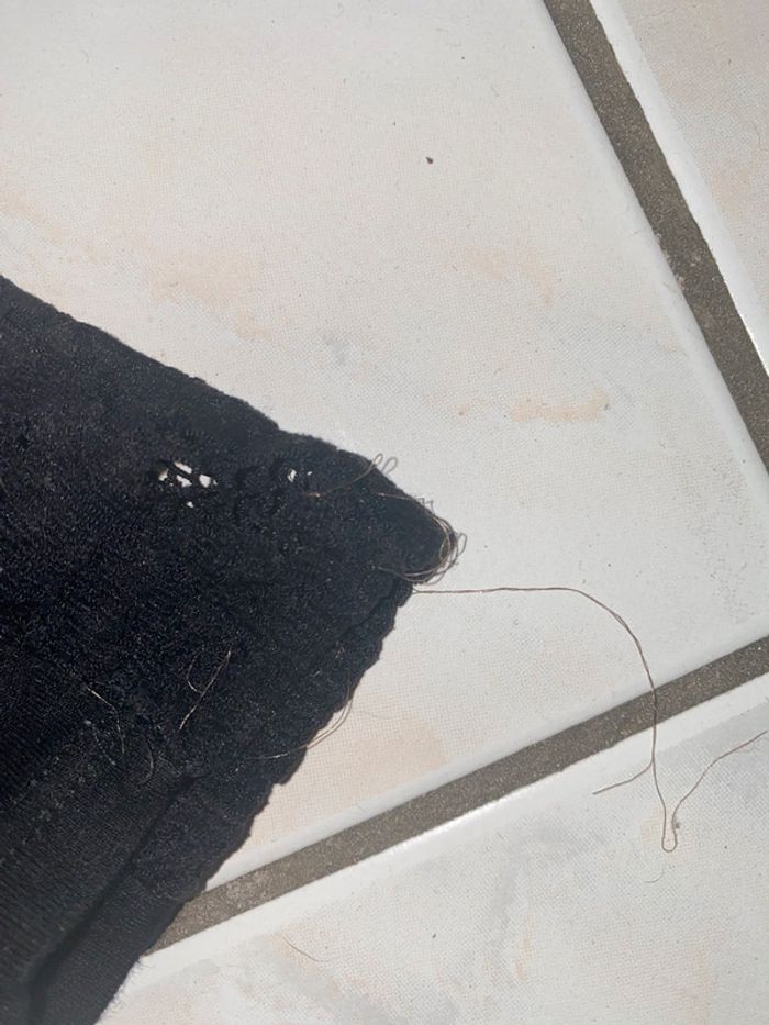 T-shirt manches longues avec dentelle noire taille S Bershka - photo numéro 3