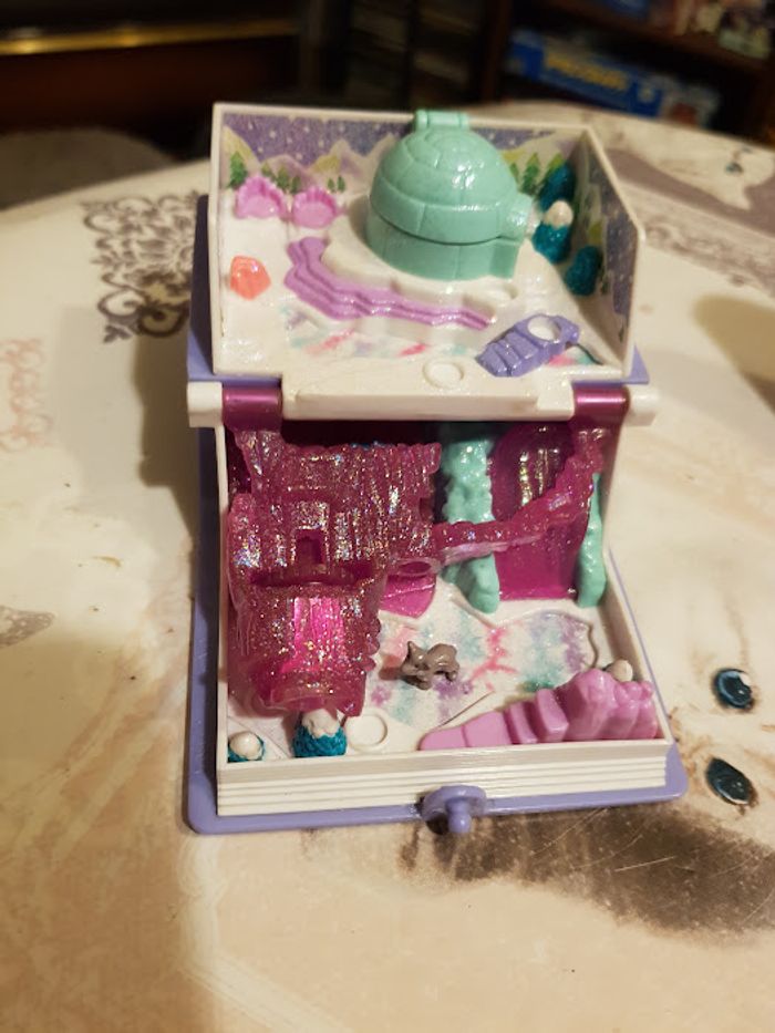 Lot polly pocket vintage - 1995 Livre Sparkle snowland + 1994 Maison lapin + 1989 wild zoo - photo numéro 4