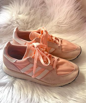 Baskets Adidas rose et blanc