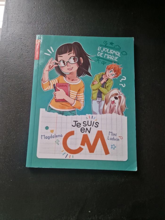 Livre je suis en cm