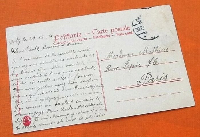 Carte postale ancienne Metz (Moselle) Place Saint-Jacques - photo numéro 2