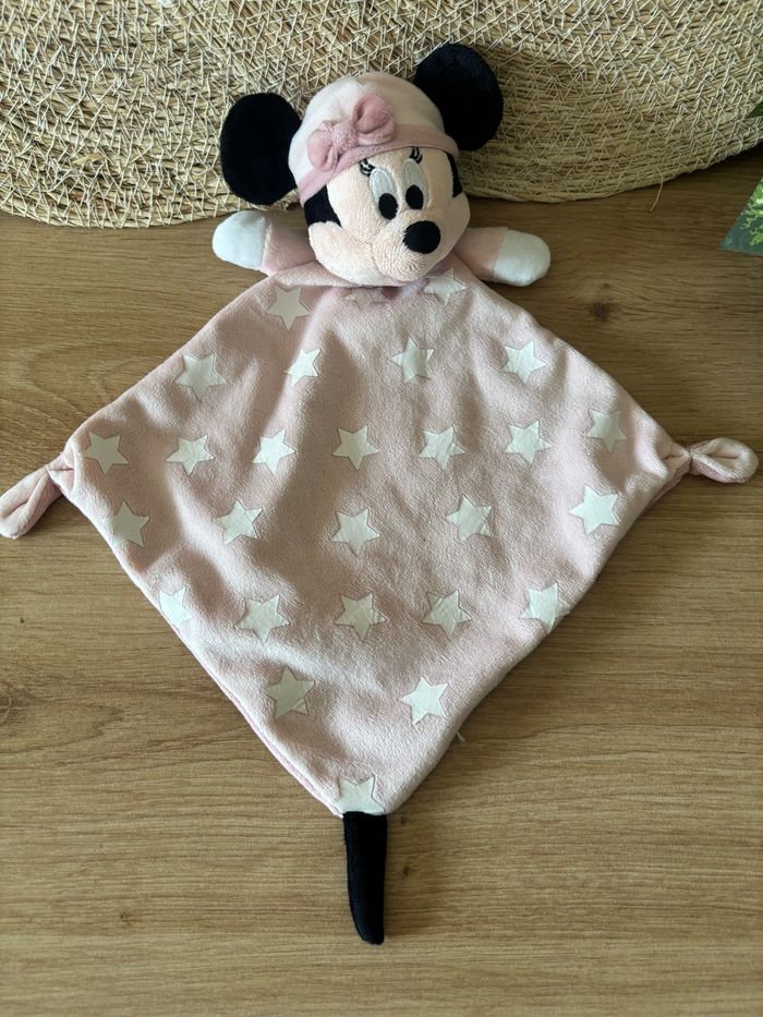 Doudou plat minnie rose étoiles blanc  Disney - photo numéro 2