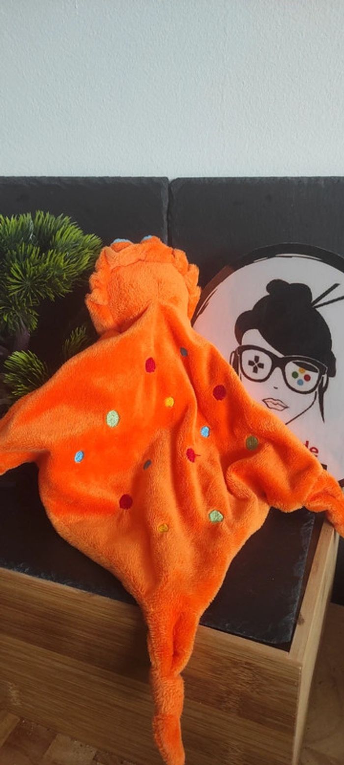 Doudou lion orange pois ronds rouge bleu vert jaune Carréblanc Carré Blanc - photo numéro 2