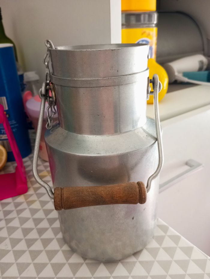 Pot de lait vintage - photo numéro 3