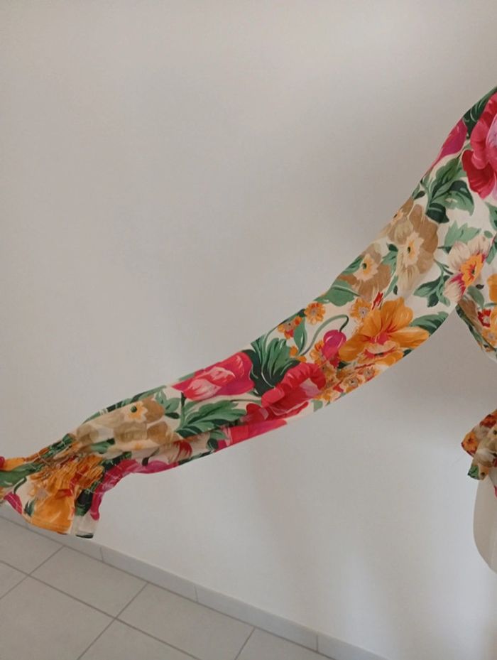 ZARA - blouse fleurie fluide taille M | multicolore, printemps-été - photo numéro 4