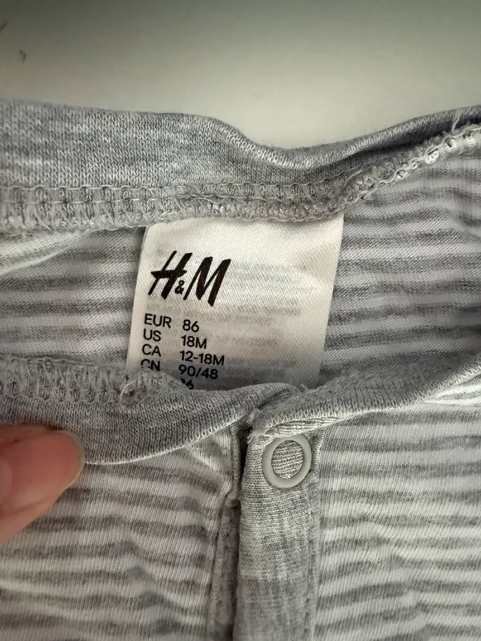 Pyjama léger 12-18 mois - photo numéro 2