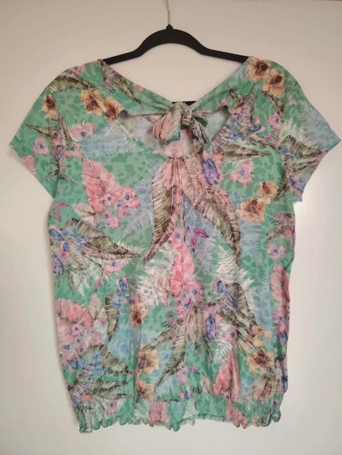 T shirt femme floral - photo numéro 3