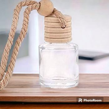 Lot diffuseur voiture et recharge