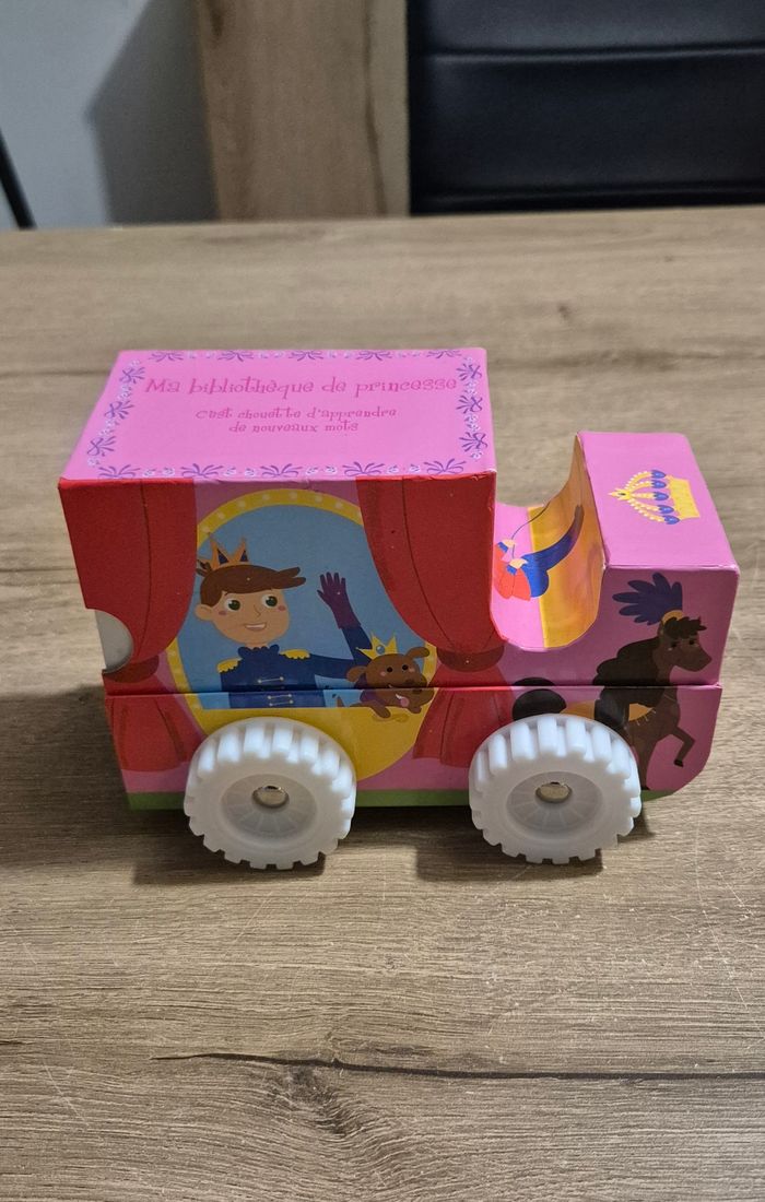 Livres imagiers Ma bibliothèque de princesse - photo numéro 3