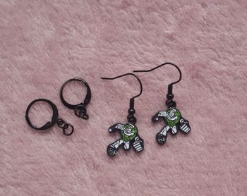 Boucles d'oreilles Buzz l'éclair toy story Disney