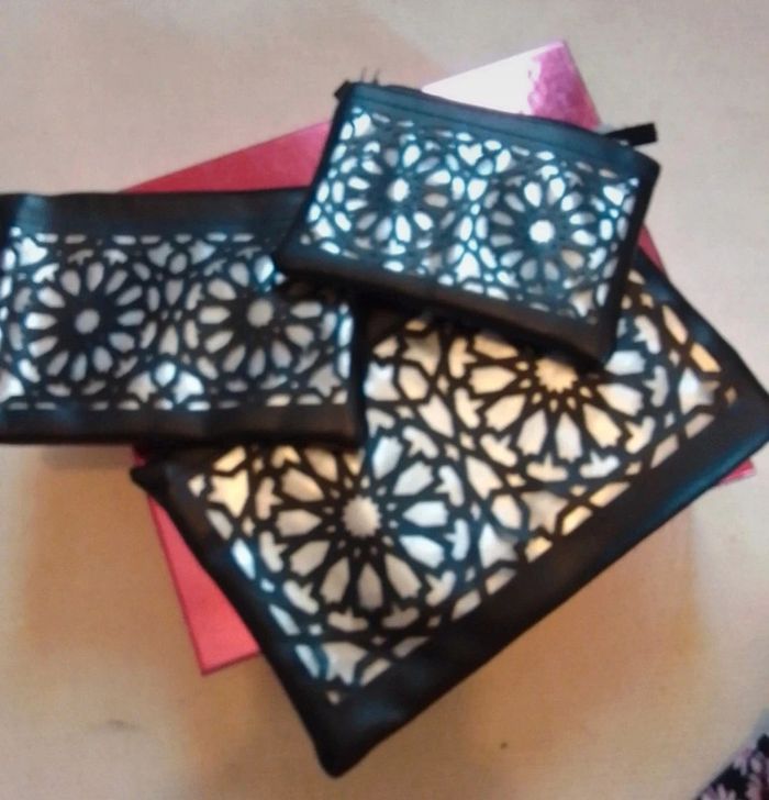 Lot 3 pochettes noir/argenté - photo numéro 2