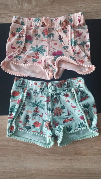 Lot de 2 short 98 cm