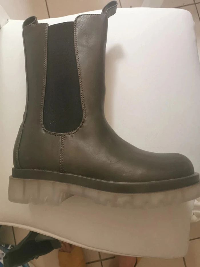 Bottines kaki neuve