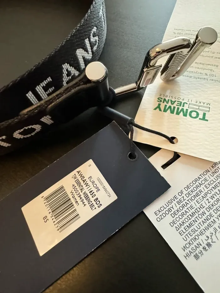 Ceinture Tommy Jeans noire taille 85 neuve avec étiquette. - photo numéro 4