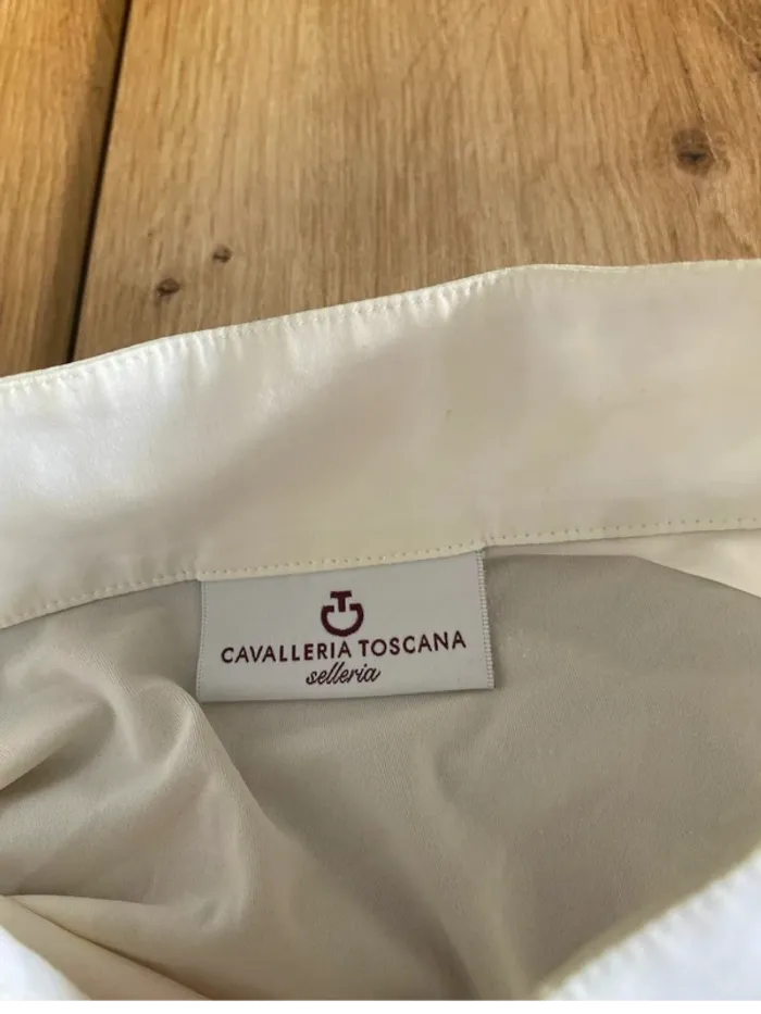 Polo de Concours Cavalleria Toscana – Crème et Blanc – Taille M – Très Bon État - photo numéro 3