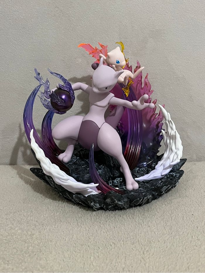 Figurine Pokémon Mewtwo & Mew