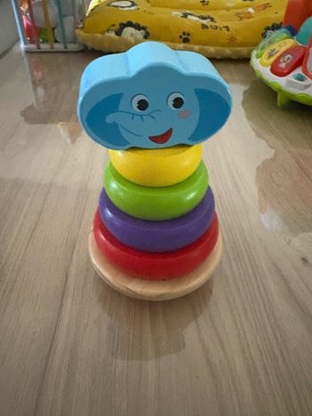 Jouet à empiler