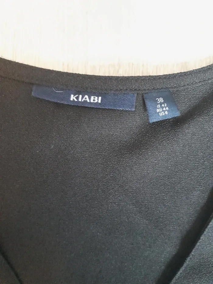 Kiabi petite robe noire avec perles dorées 38 - photo numéro 3