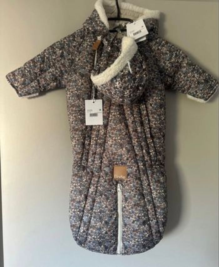 Combinaison + bonnet + Tétine Blue Garden