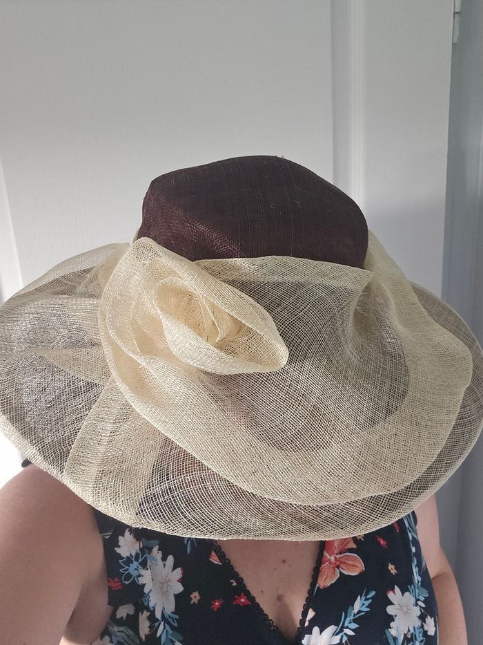 Chapeau de cérémonie - photo numéro 3