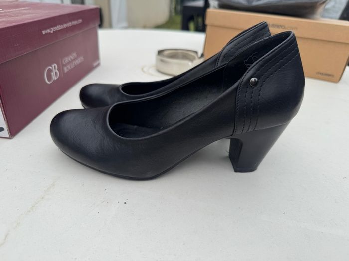 Chaussure femme taille 36 - photo numéro 2