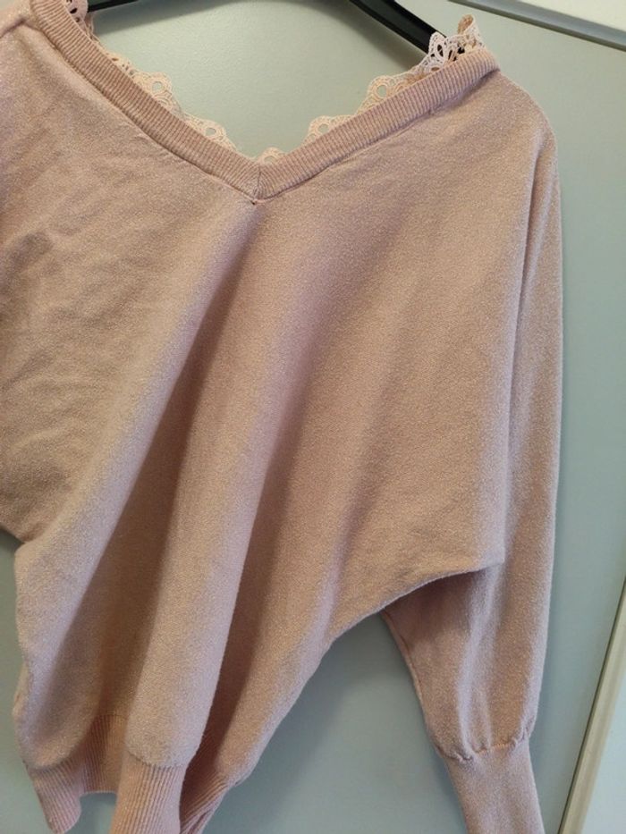 Pull rose pailletée - photo numéro 2