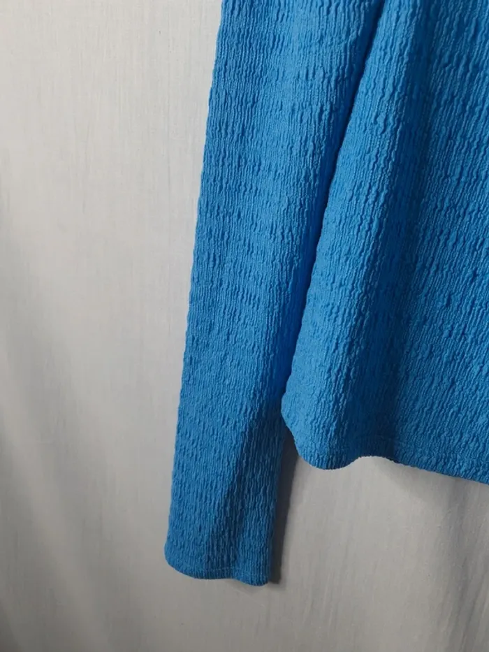 Haut bleu h&m - photo numéro 4