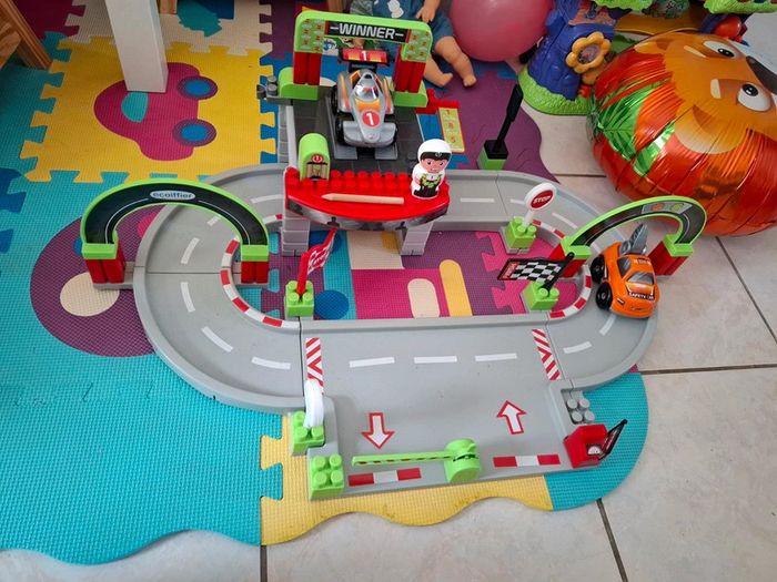 Circuit de voiture - photo numéro 3